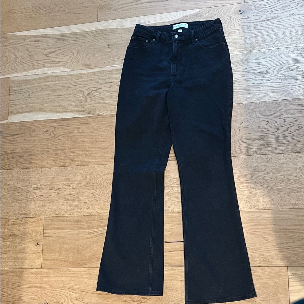 Abercrombie & Fitch The Vintage Flare High Rise Black Jeans - Curve Love 29L